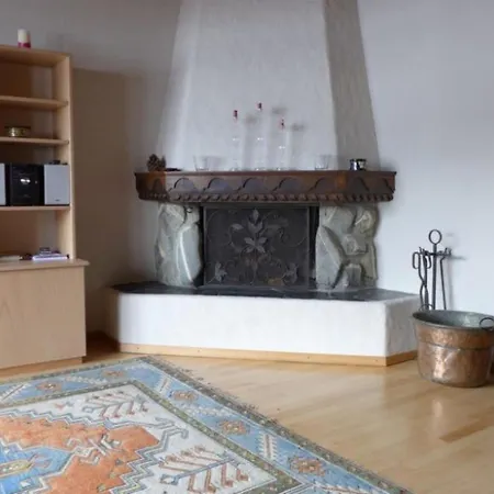 Silberdistel Appartement-fewo- Dusche- Wc- 2 Schlafraeume 4-bettwohnung By Interhome Lauenen