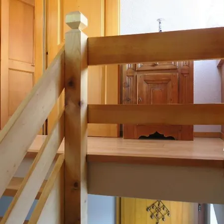 Silberdistel Appartement-fewo- Dusche- Wc- 2 Schlafraeume 4-bettwohnung By Interhome * Lauenen